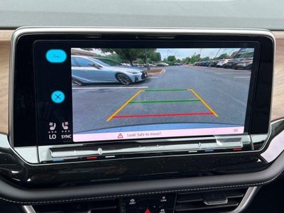 2025 Volkswagen Atlas 2.0T SE