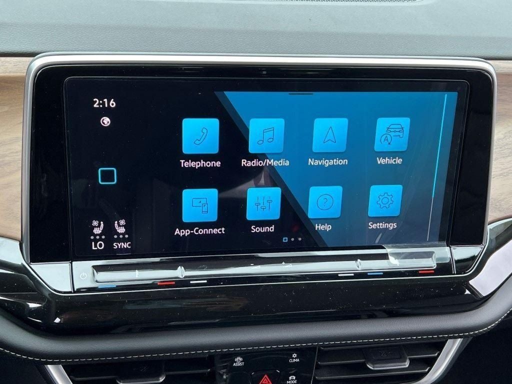 2025 Volkswagen Atlas 2.0T SE