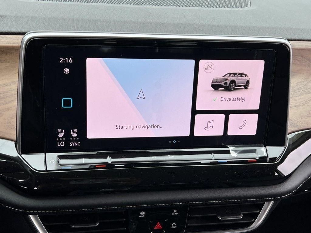 2025 Volkswagen Atlas 2.0T SE