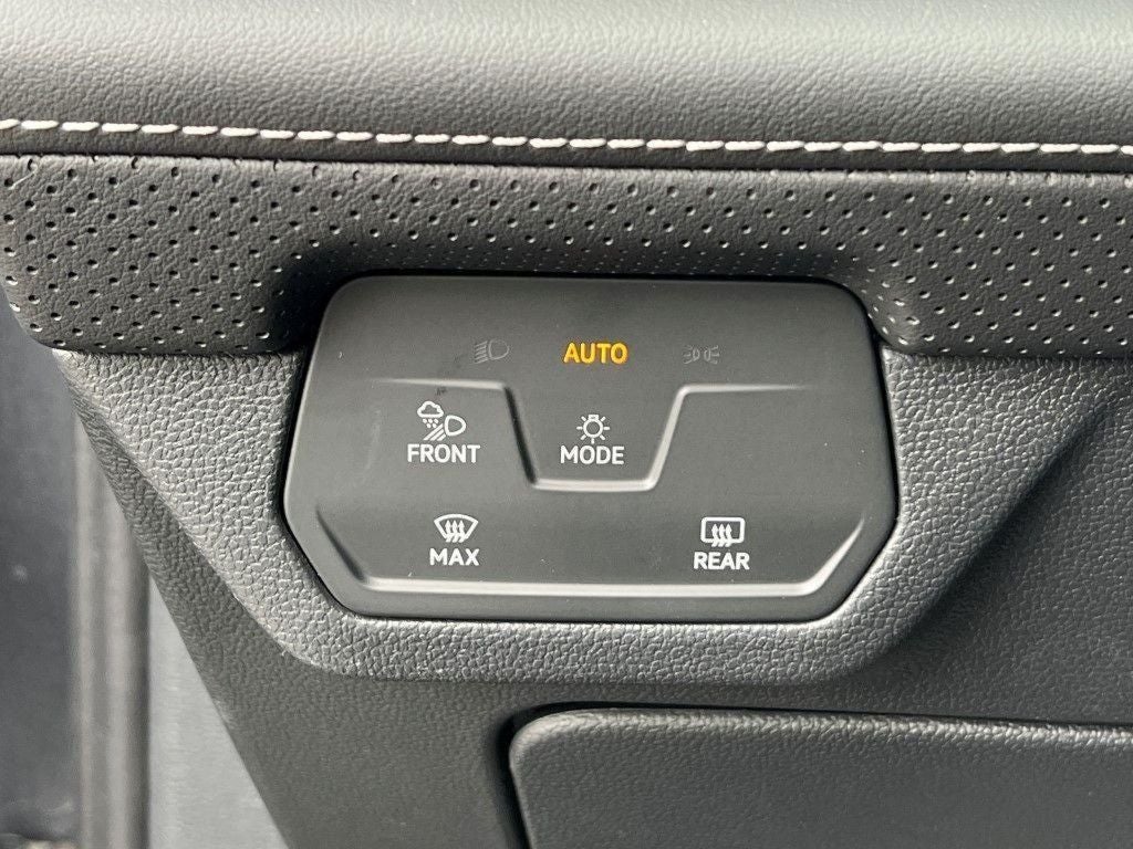 2025 Volkswagen Atlas 2.0T SE