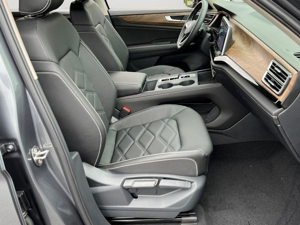 2025 Volkswagen Atlas 2.0T SE