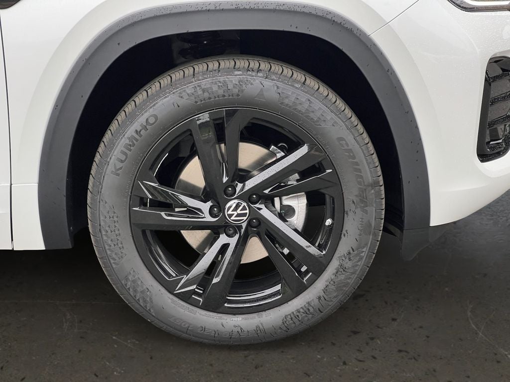 2026 Volkswagen Atlas Cross Sport 2.0T SEL R-Line Black