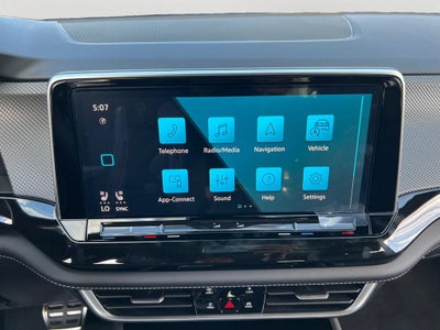 2026 Volkswagen Atlas Cross Sport 2.0T SEL R-Line Black