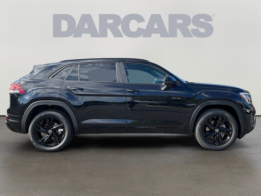 2026 Volkswagen Atlas Cross Sport 2.0T SEL R-Line Black