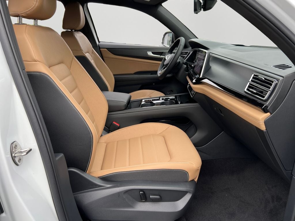 2026 Volkswagen Atlas Cross Sport 2.0T SEL R-Line Black