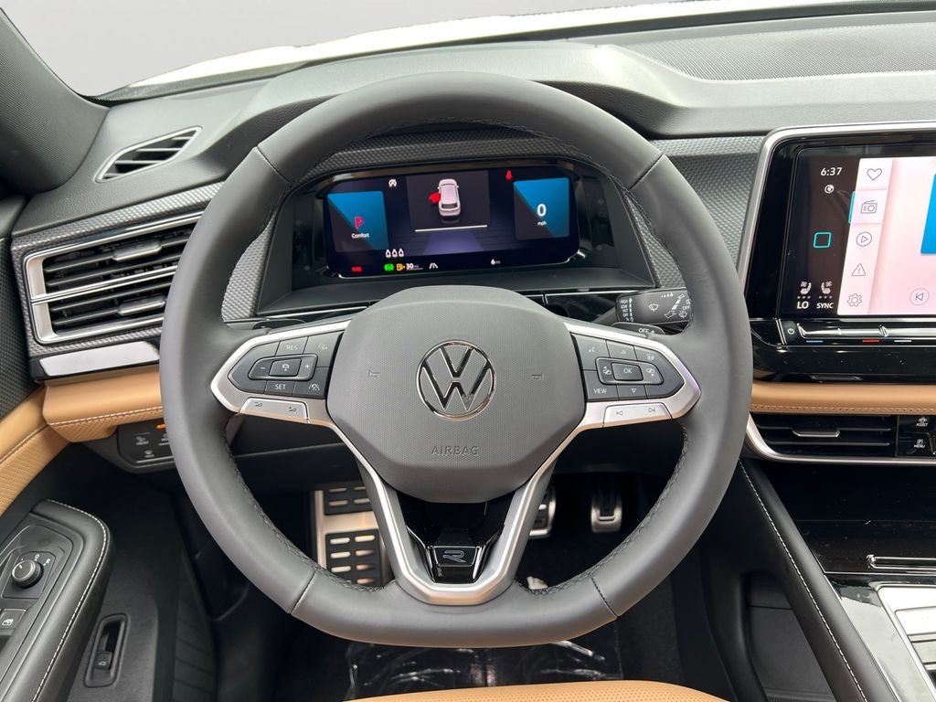 2026 Volkswagen Atlas Cross Sport 2.0T SEL R-Line Black