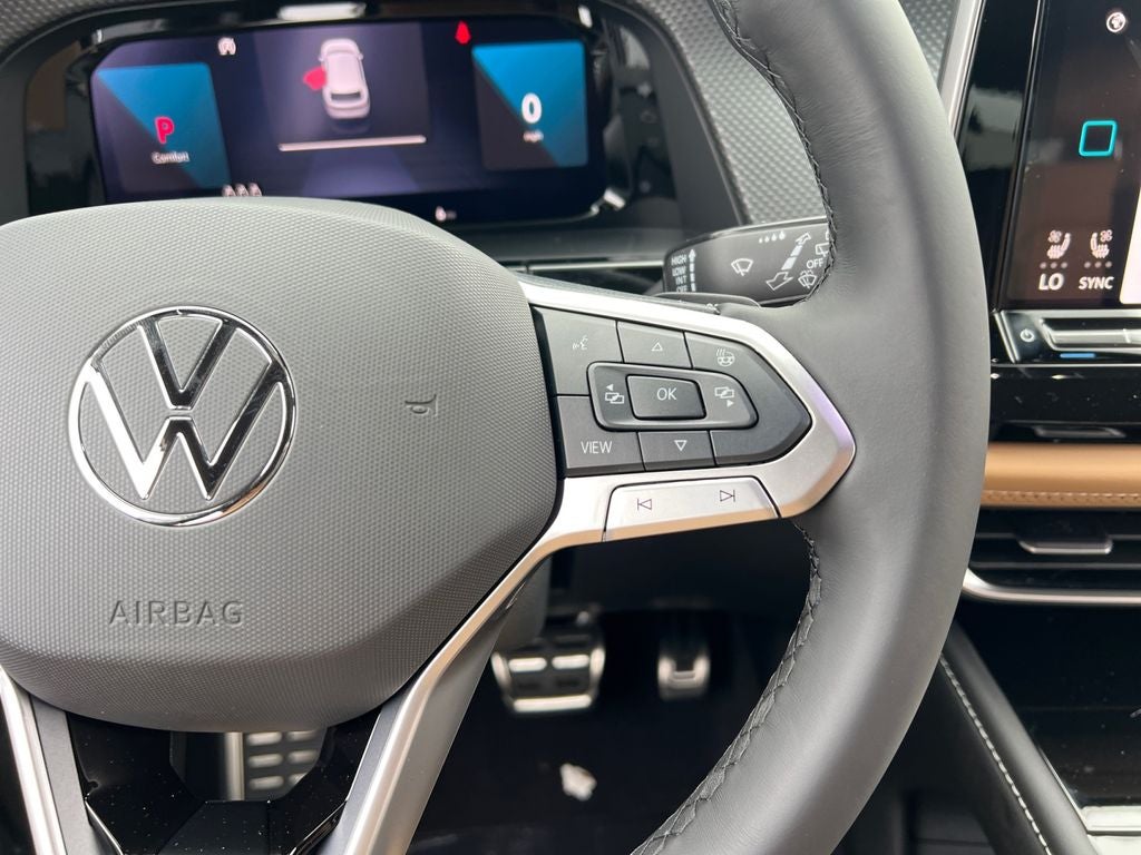 2026 Volkswagen Atlas Cross Sport 2.0T SEL R-Line Black