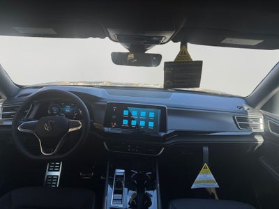 2026 Volkswagen Atlas Cross Sport 2.0T SEL R-Line Black