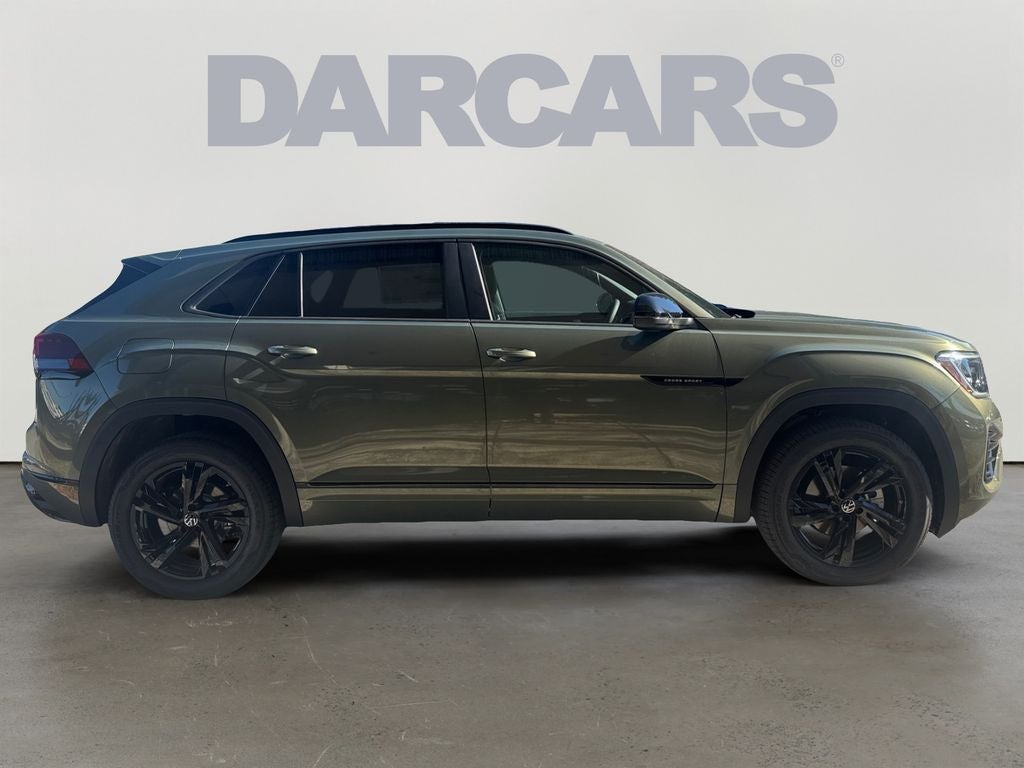 2026 Volkswagen Atlas Cross Sport 2.0T SEL R-Line Black