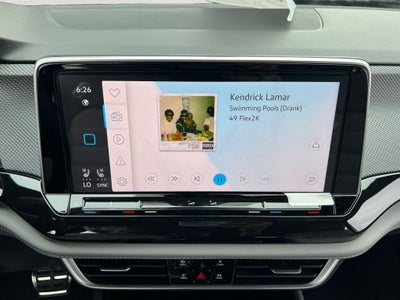 2026 Volkswagen Atlas Cross Sport 2.0T SEL R-Line Black