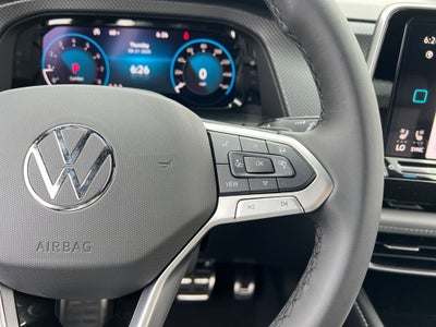 2026 Volkswagen Atlas Cross Sport 2.0T SEL R-Line Black