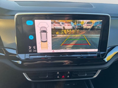 2026 Volkswagen Atlas Cross Sport 2.0T SEL