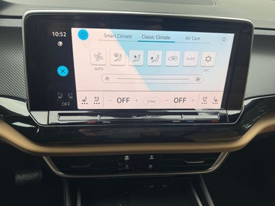 2026 Volkswagen Atlas Cross Sport 2.0T SEL