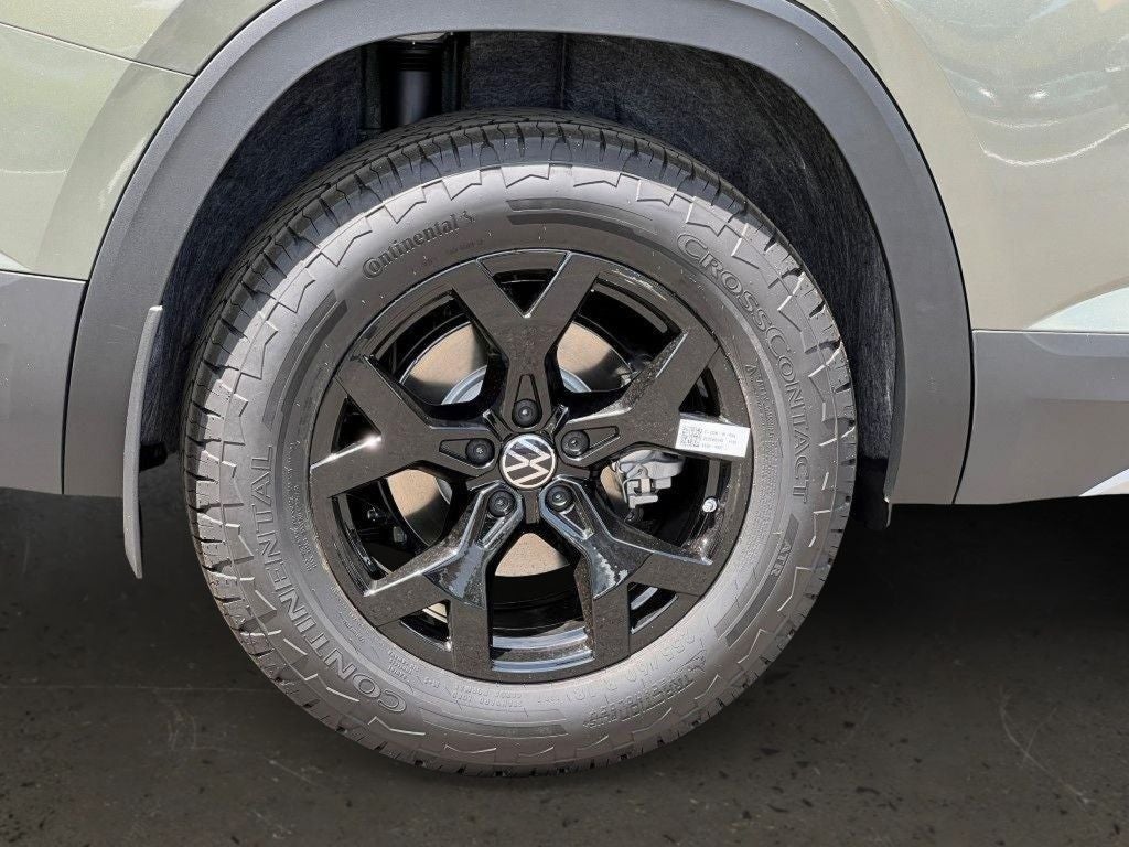 2025 Volkswagen Atlas 2.0T Peak Edition