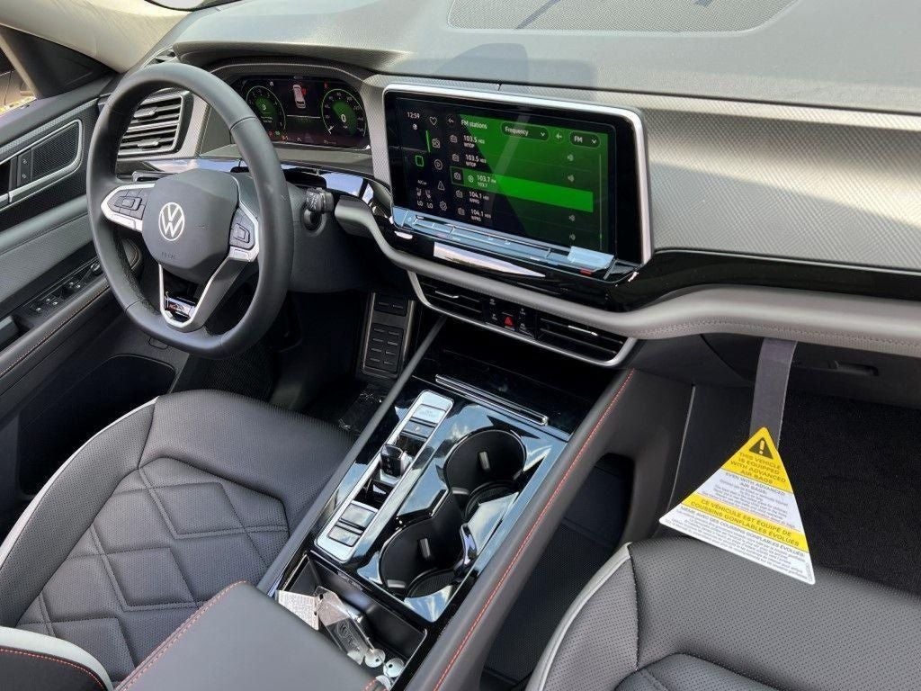 2025 Volkswagen Atlas 2.0T Peak Edition