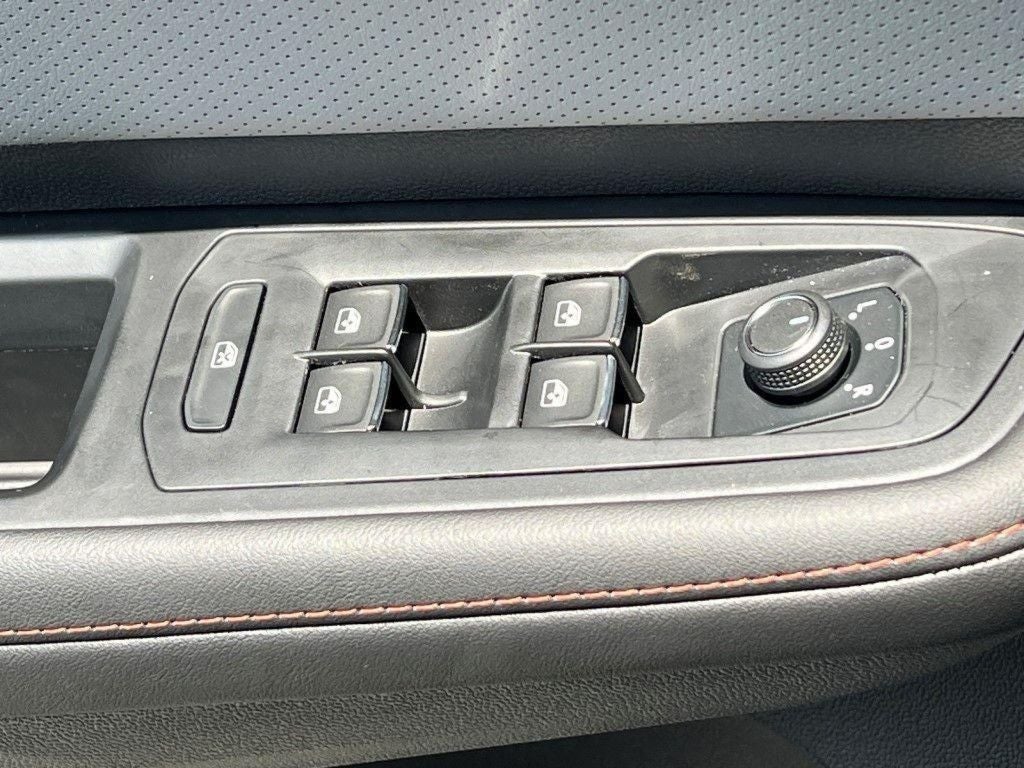 2025 Volkswagen Atlas 2.0T Peak Edition