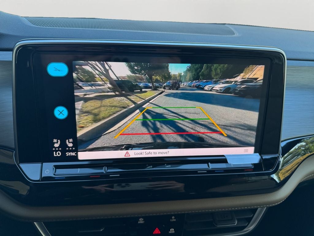 2026 Volkswagen Atlas Cross Sport 2.0T SE