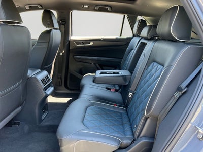 2026 Volkswagen Atlas Cross Sport 2.0T SEL Premium R-Line