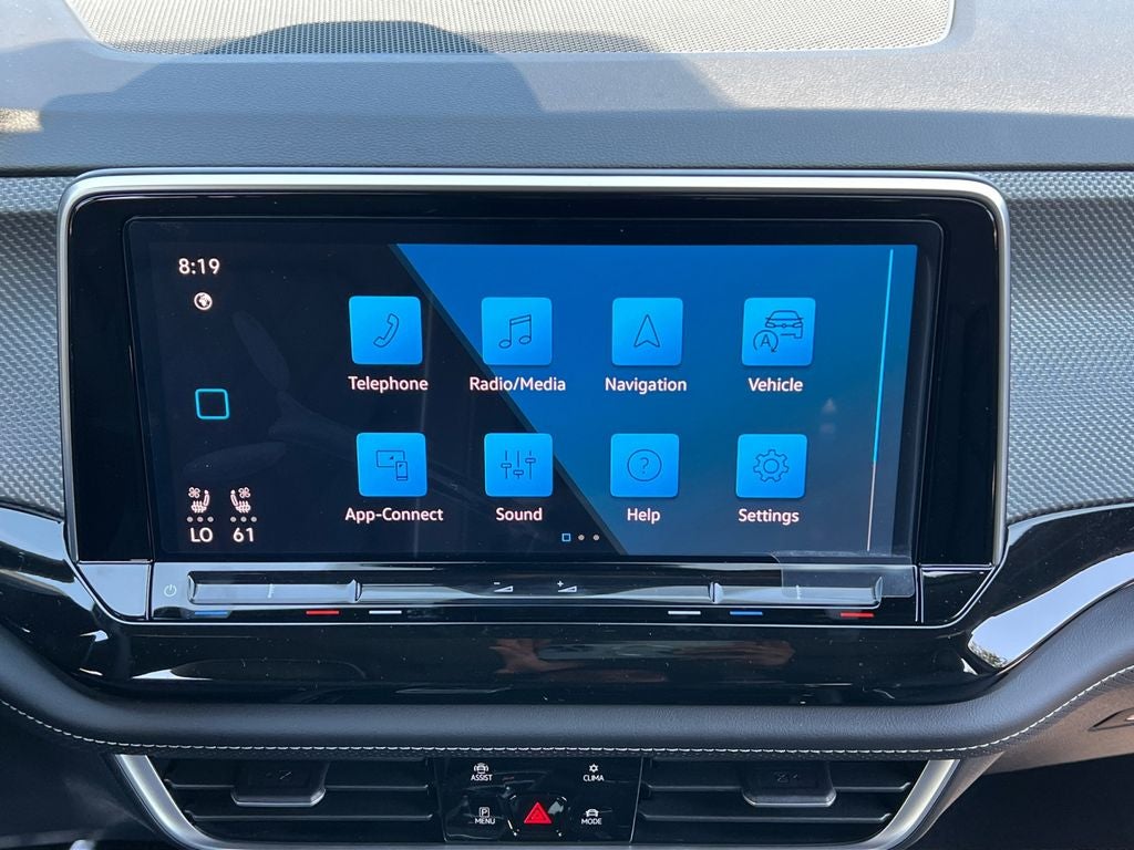 2026 Volkswagen Atlas Cross Sport 2.0T SEL Premium R-Line