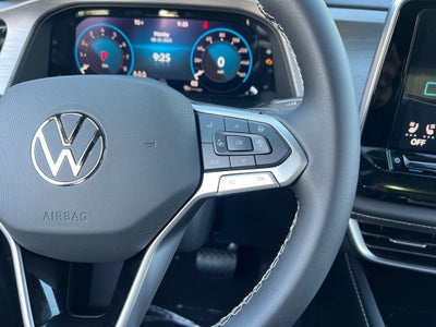 2026 Volkswagen Atlas Cross Sport 2.0T SE w/Technology