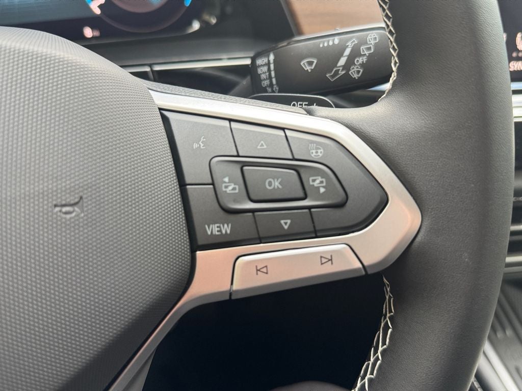 2026 Volkswagen Atlas 2.0T SE