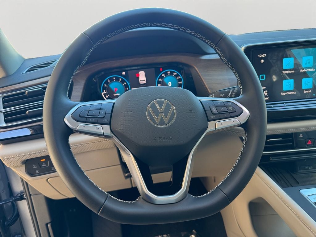 2026 Volkswagen Atlas 2.0T SE