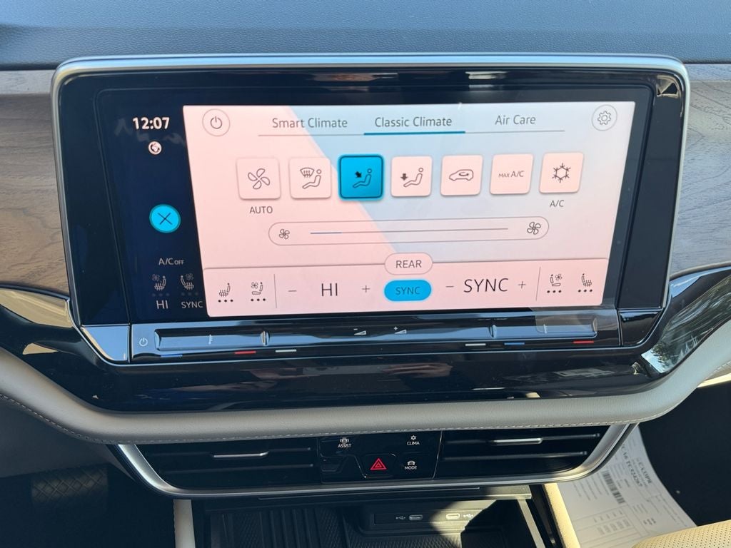 2026 Volkswagen Atlas 2.0T SE