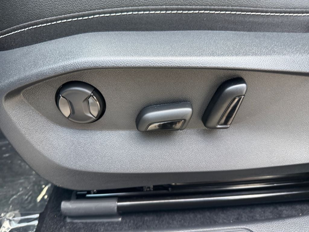 2026 Volkswagen Taos 1.5T SEL