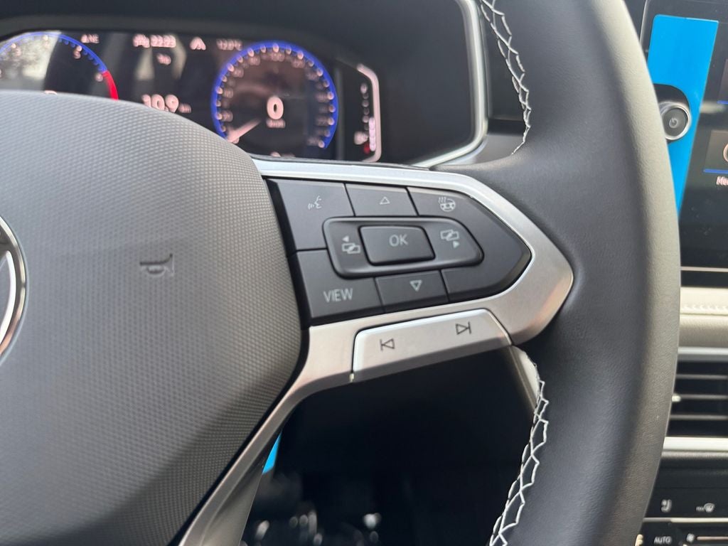 2026 Volkswagen Taos 1.5T SEL