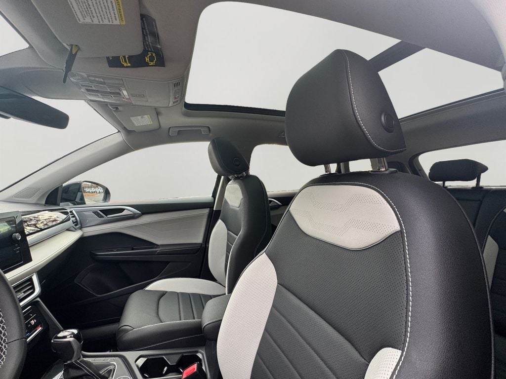 2026 Volkswagen Taos 1.5T SEL