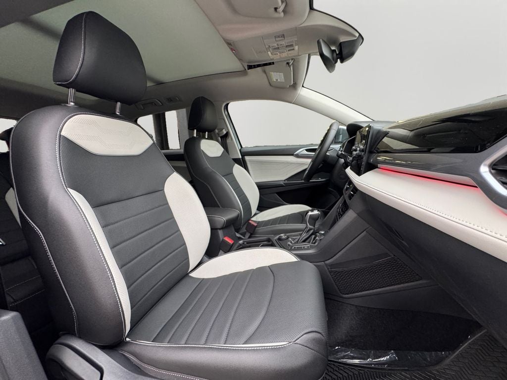 2026 Volkswagen Taos 1.5T SEL