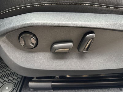 2026 Volkswagen Taos 1.5T SEL