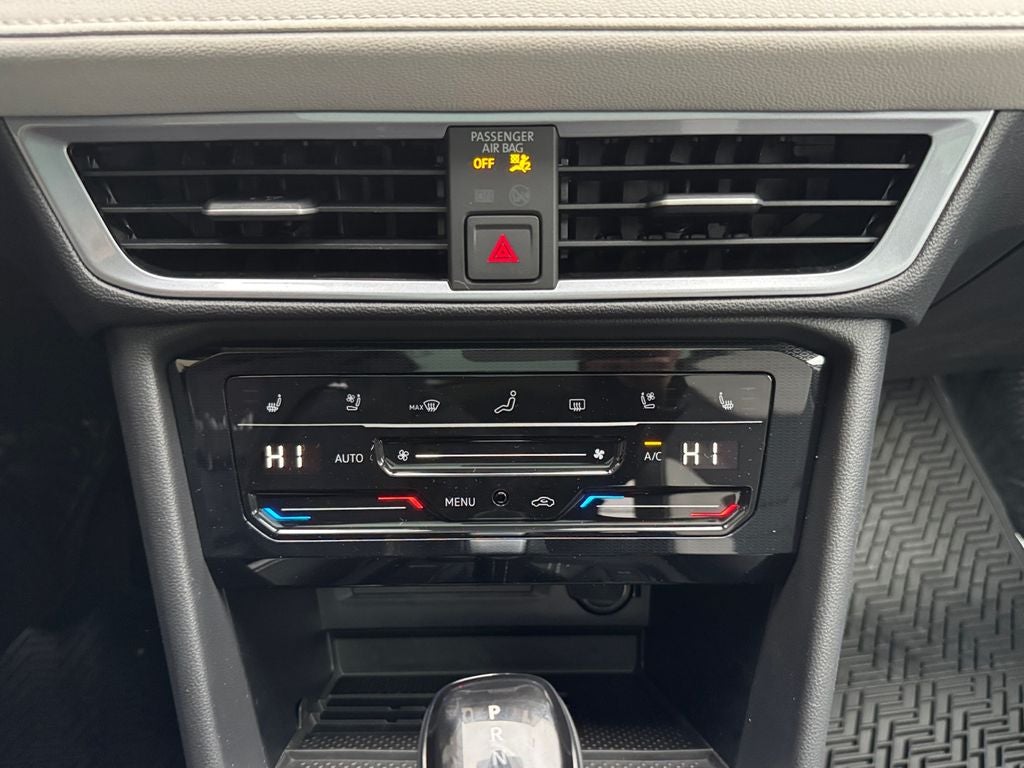 2026 Volkswagen Taos 1.5T SEL