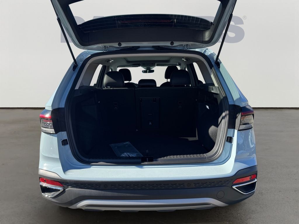 2026 Volkswagen Taos 1.5T SEL