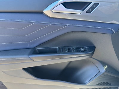 2026 Volkswagen Taos 1.5T SEL