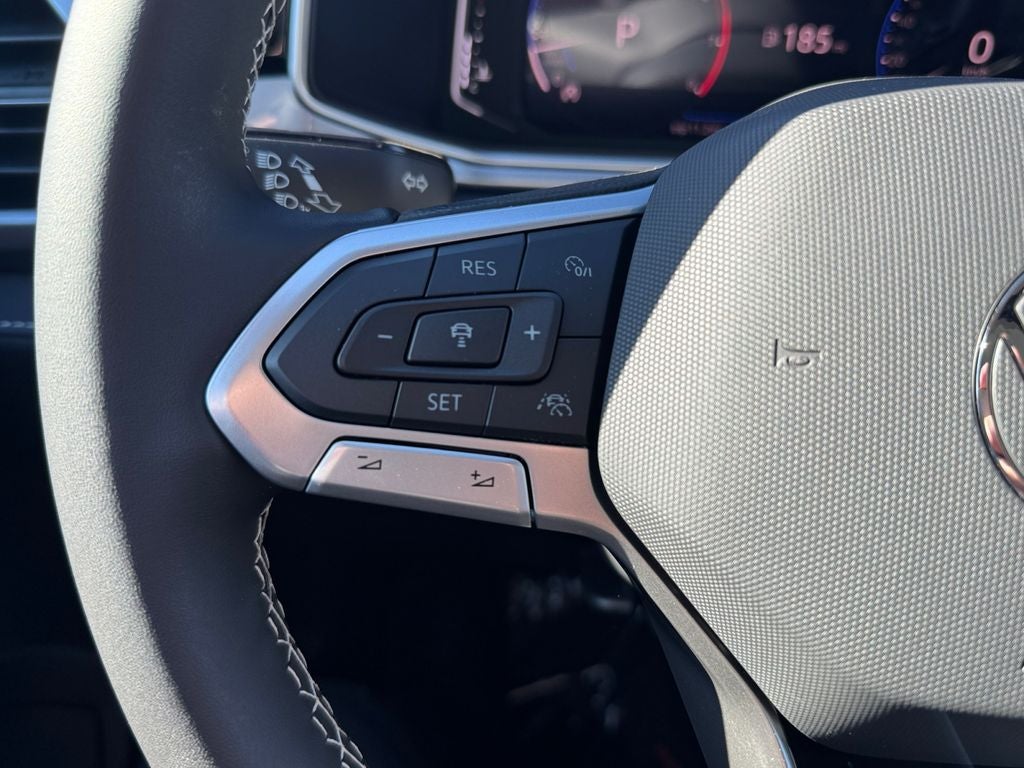 2026 Volkswagen Taos 1.5T SEL