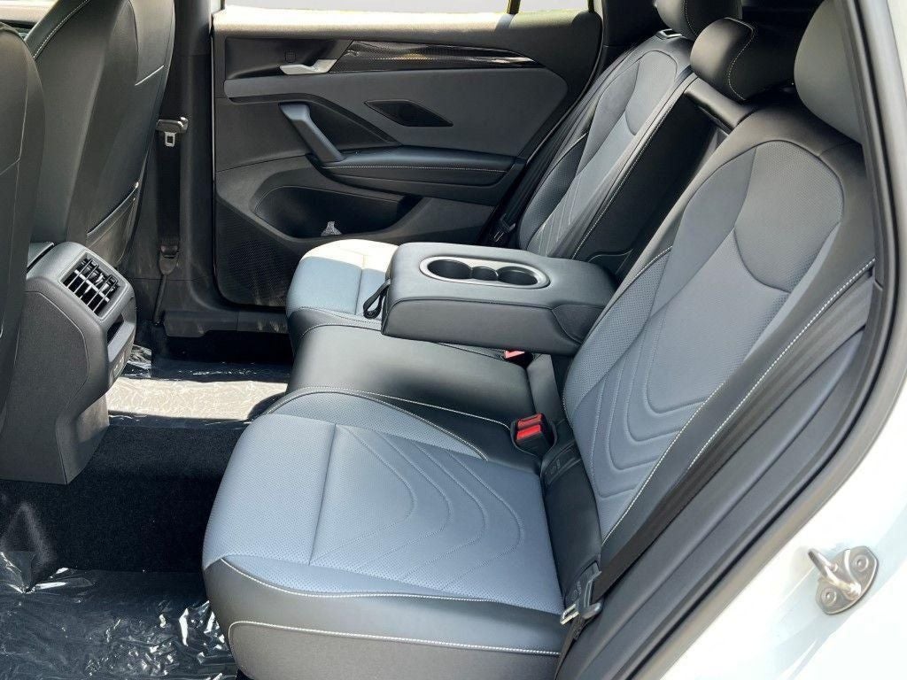 2025 Volkswagen Tiguan 2.0T SE R-Line Black