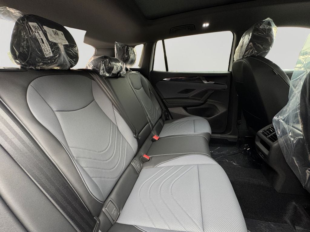 2025 Volkswagen Tiguan 2.0T SE R-Line Black