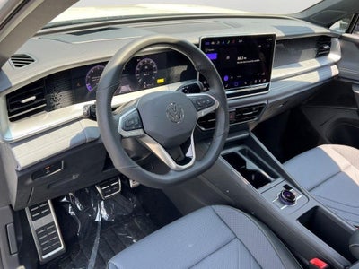 2025 Volkswagen Tiguan 2.0T SE R-Line Black