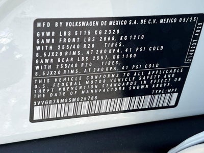 2025 Volkswagen Tiguan 2.0T SE R-Line Black