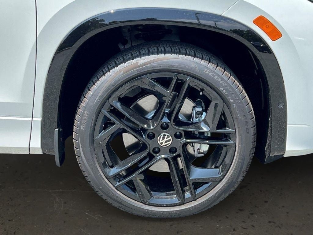 2025 Volkswagen Tiguan 2.0T SE R-Line Black