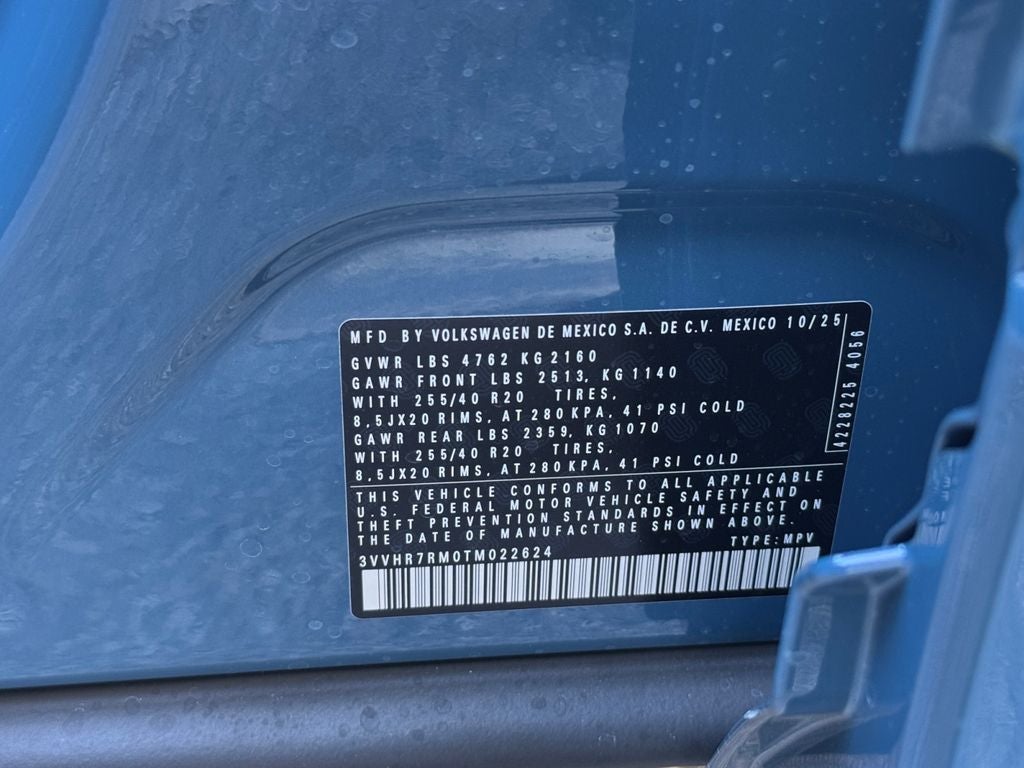 2026 Volkswagen Tiguan 2.0T SE R-Line Black