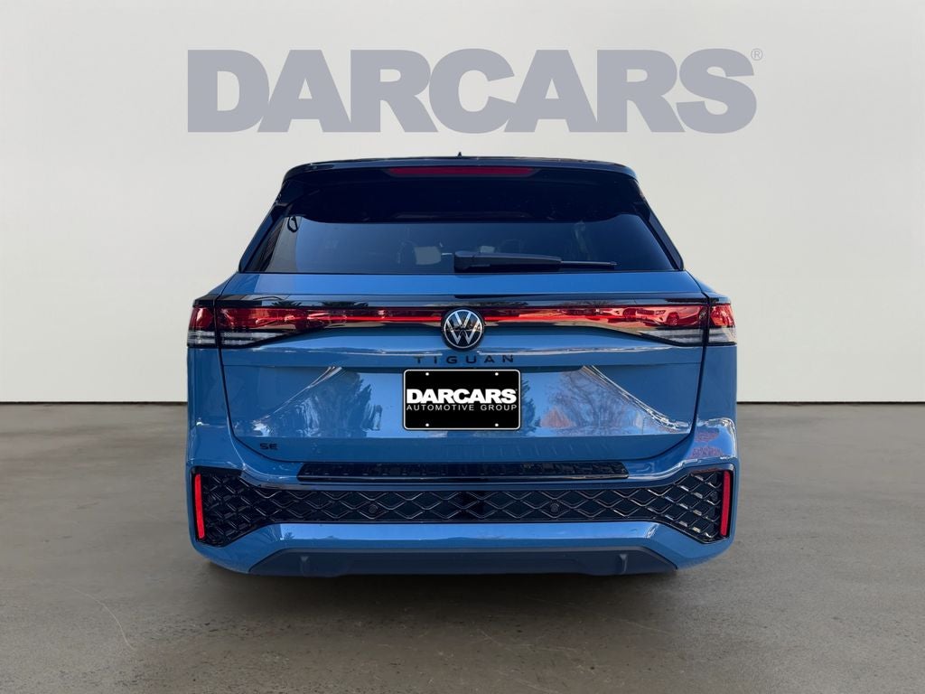 2026 Volkswagen Tiguan 2.0T SE R-Line Black