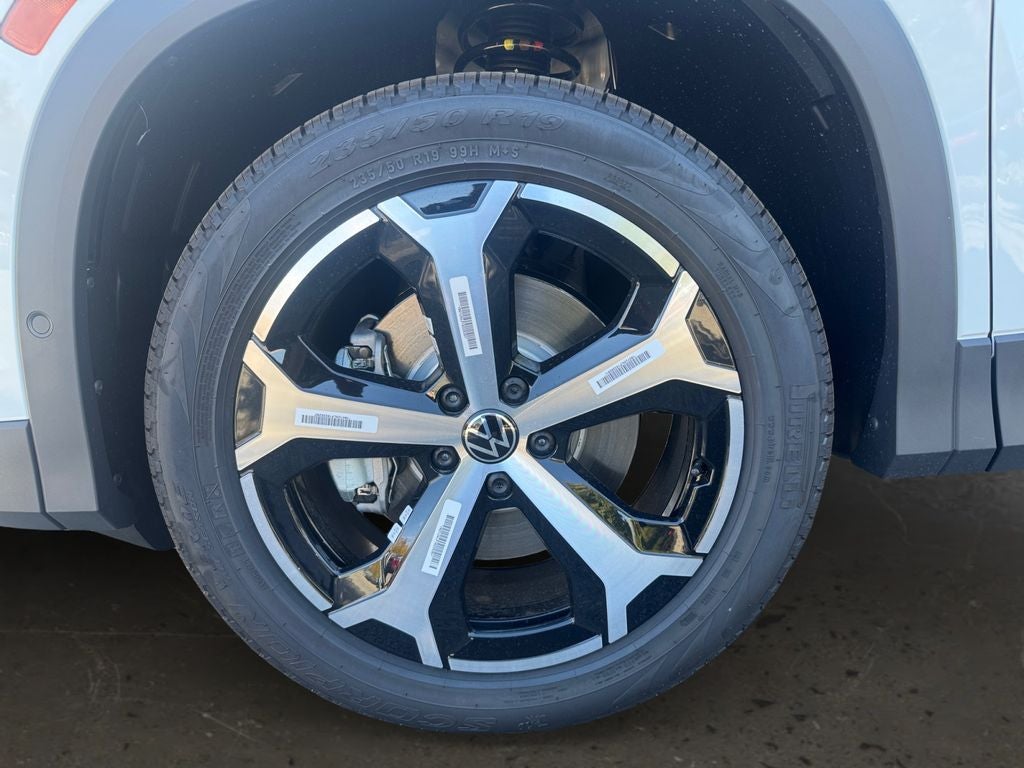 2025 Volkswagen Tiguan 2.0T SE