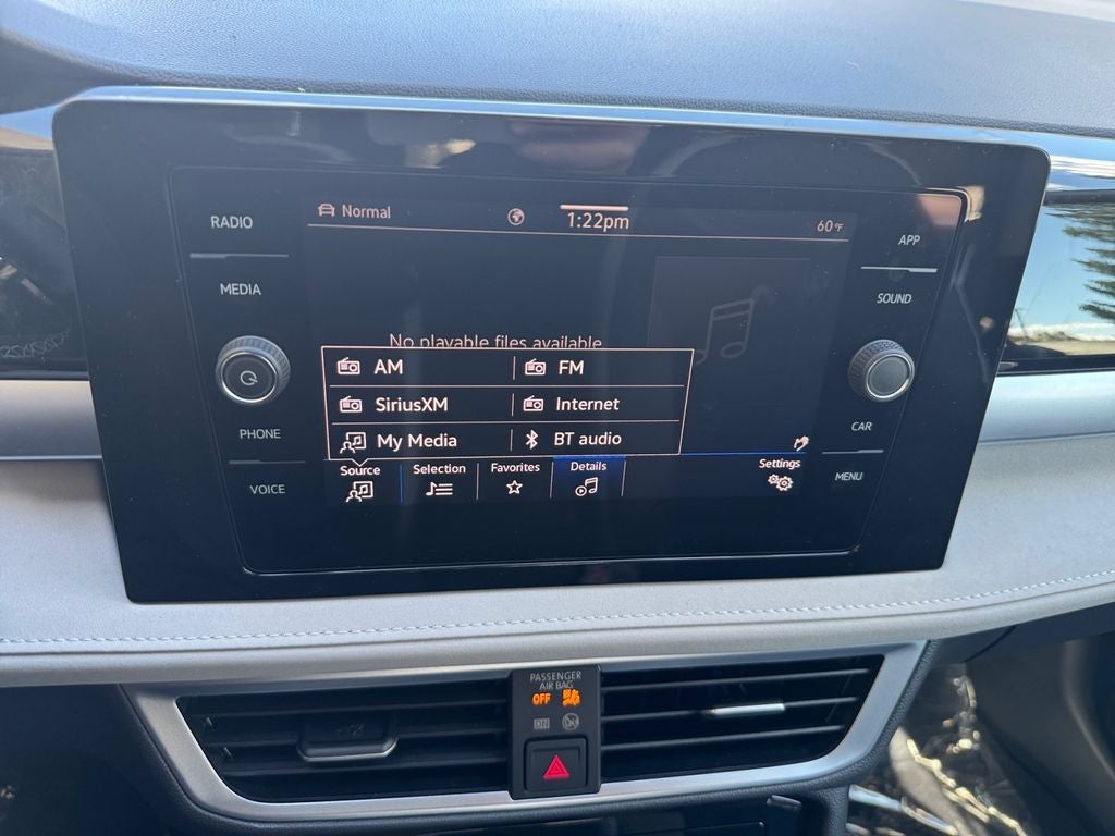 2025 Volkswagen Taos 1.5T SE