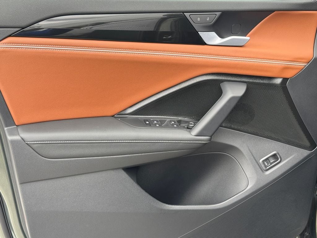 2026 Volkswagen Tiguan 2.0T SEL R-Line Turbo