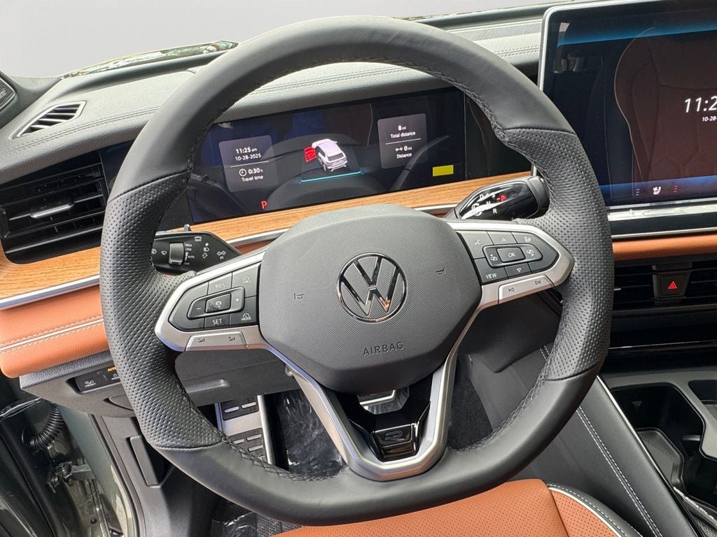 2026 Volkswagen Tiguan 2.0T SEL R-Line Turbo