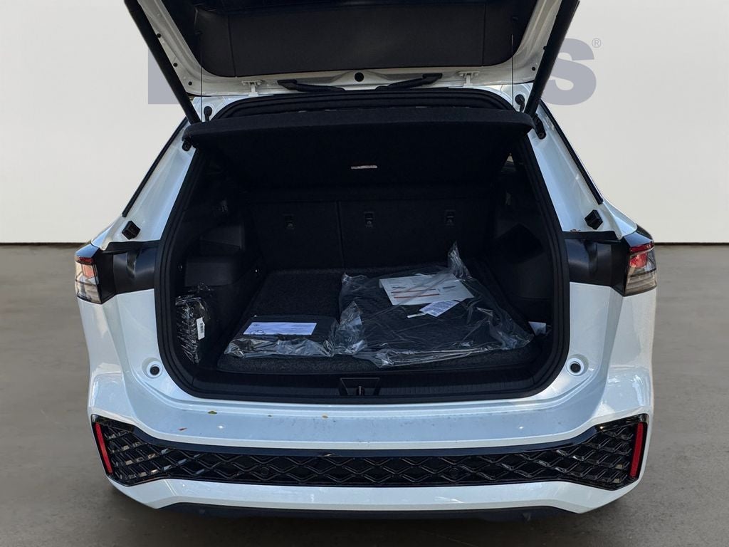 2026 Volkswagen Tiguan 2.0T SEL R-Line Turbo