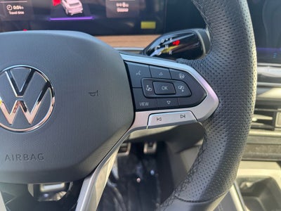 2026 Volkswagen Tiguan 2.0T SEL R-Line Turbo