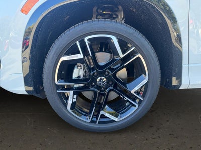 2026 Volkswagen Tiguan 2.0T SEL R-Line Turbo